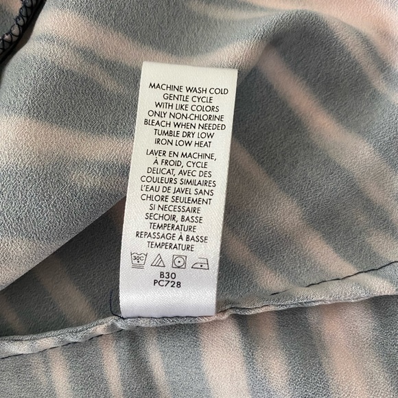 Calvin Klein button down shirt - Picture 2 of 7